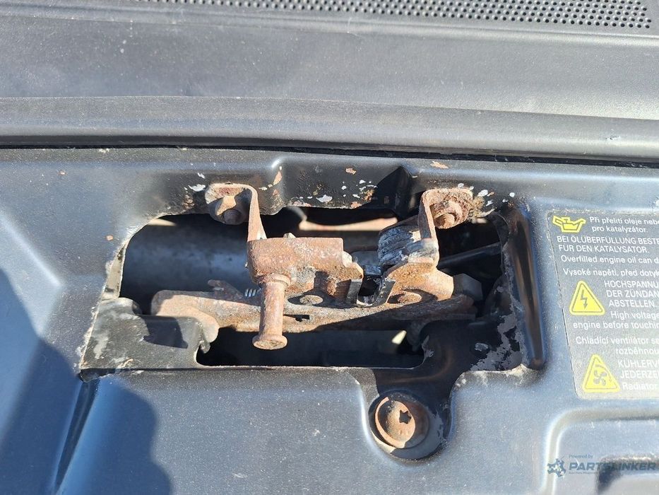 Inchizatoare capota motor SKODA FABIA 6Y2 1999 - 2008 16V AUA, BBY, BKY