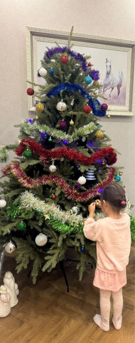 Продам елку на новый год