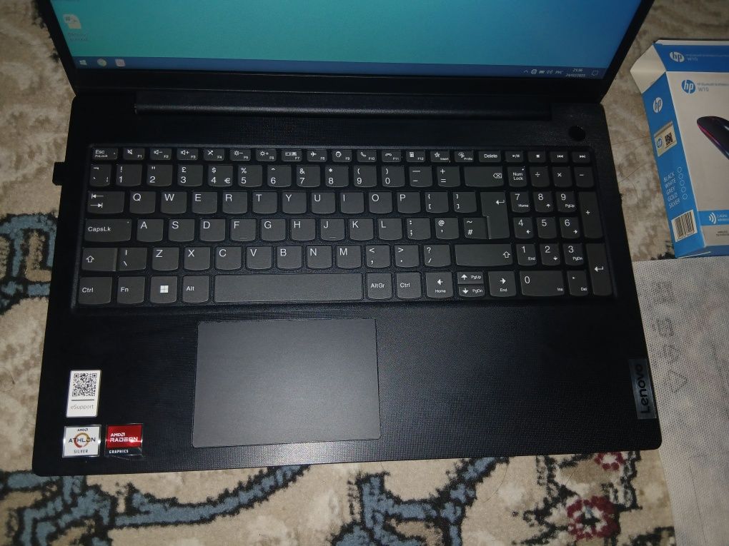 Lenovo. Noutbuk.