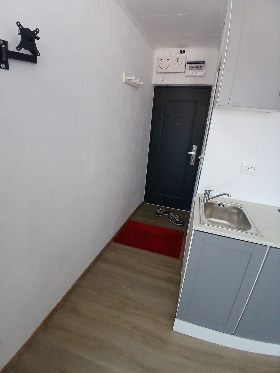 Inchiriez garsoniera Arad