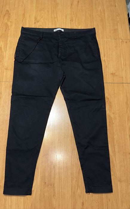 Pantaloni de Stofa Zara Negri cu lantisor EUR46
