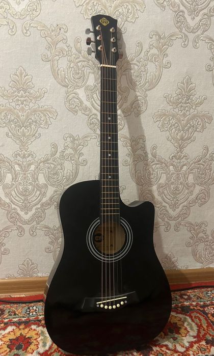 Продается гитара