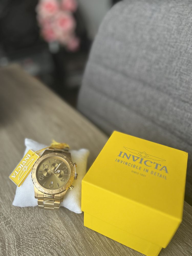 Ceas Invicta Specialty Collection Gold