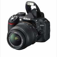 ând aparat foto Nikon D3100 cu obiectiv DX 18-55mm si DX 55-300mm