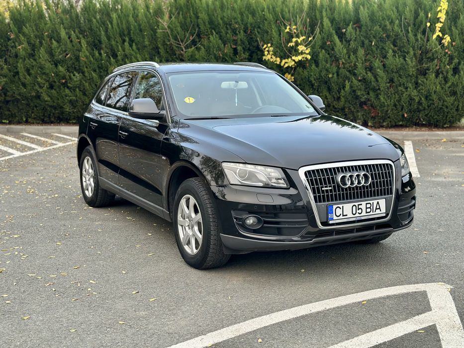 Audi Q5 Qattro 2.0 tdi automat an fab 2011 pretul este Negociabil