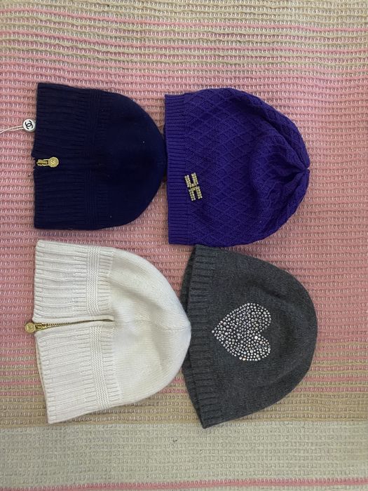 Фирменные шапки