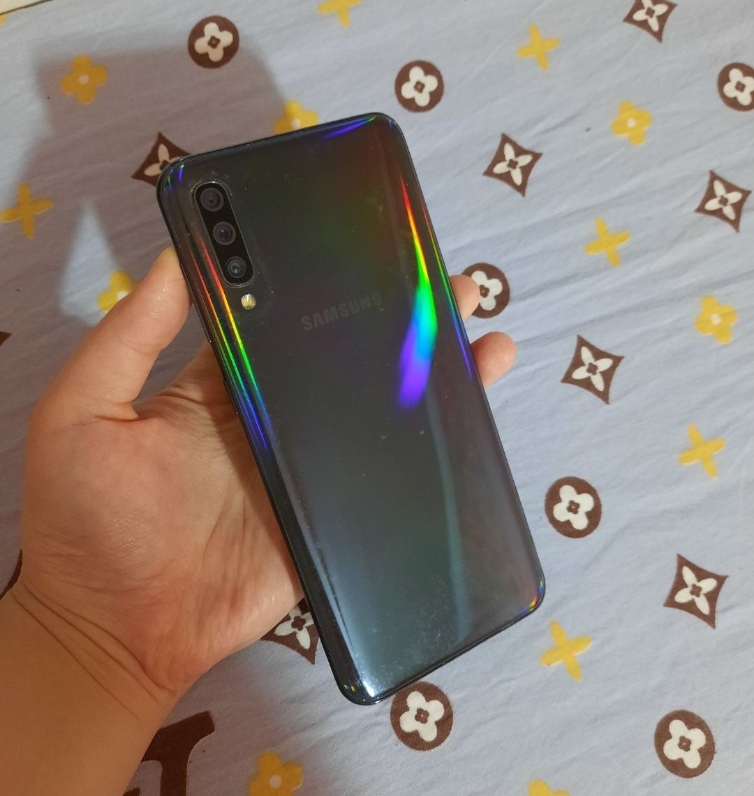 Samsung galaxy A50 black