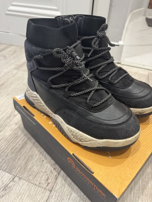 Продам зимнюю обувь для мальчика