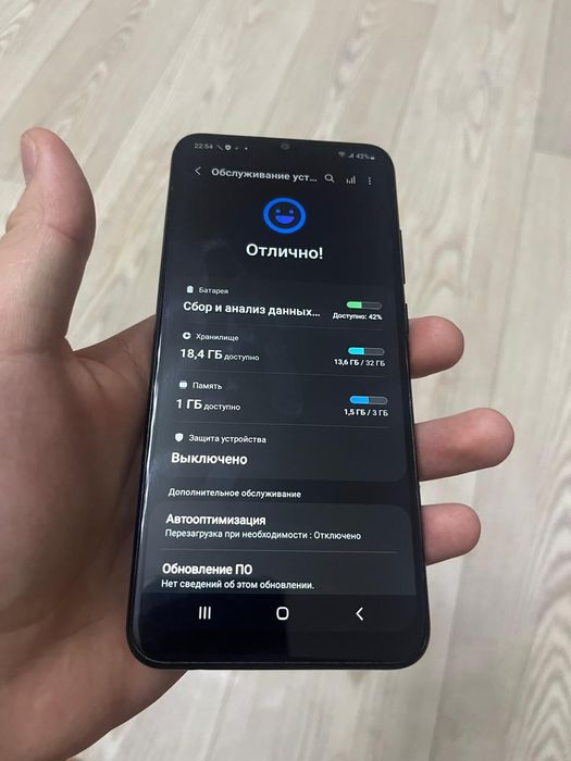 Продам самсунг А03 в идеал