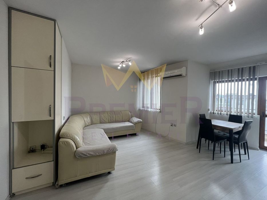 Дава се под наем Двустаен апартамент в Варна, Цветен квартал - 80 кв.м за 561 € - Снимка #4