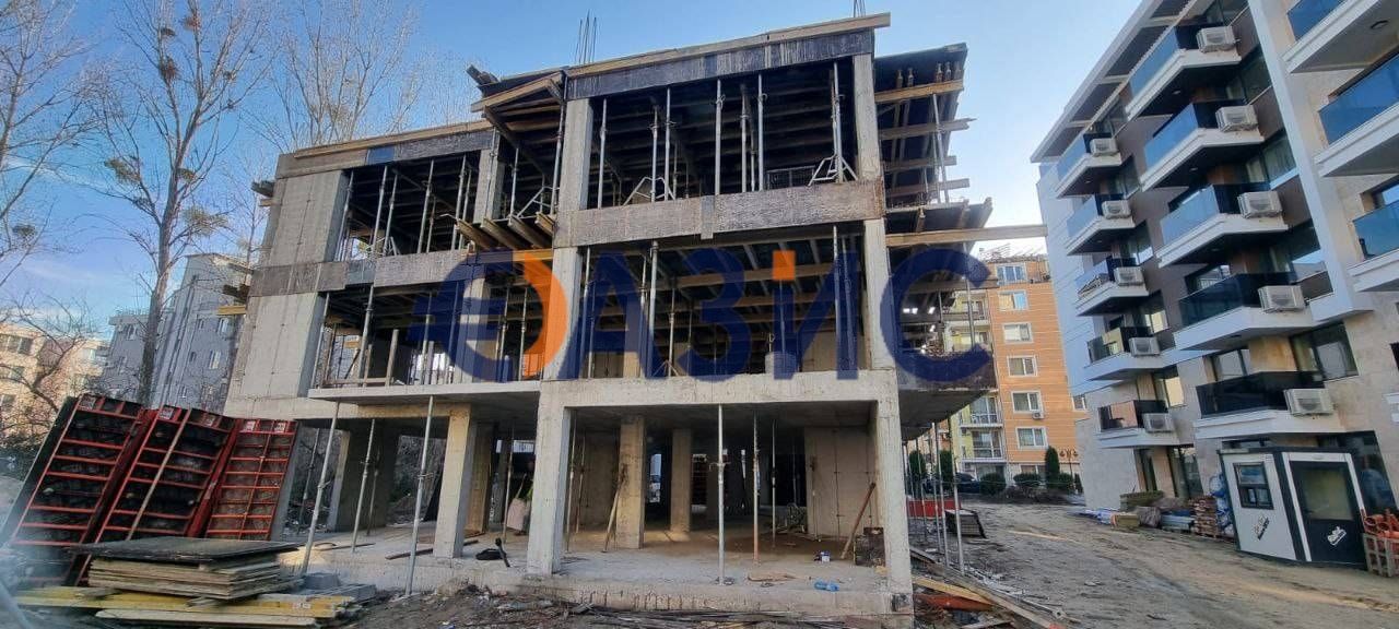 Апартамент с 1 спалня в жилищна сграда в строеж, Слънчев Бряг,