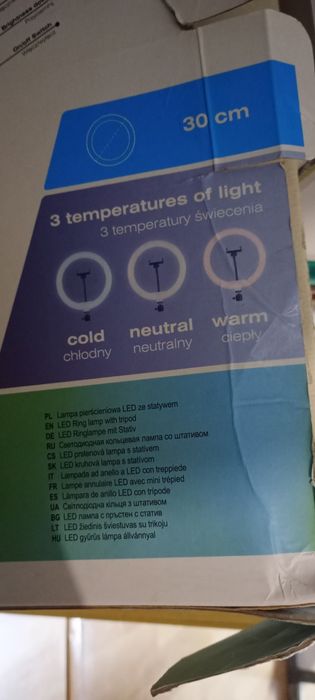 Lampa circulară cu LED