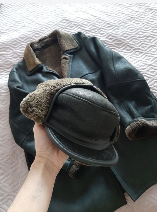 Продаю дублёнку мужскую и шапку