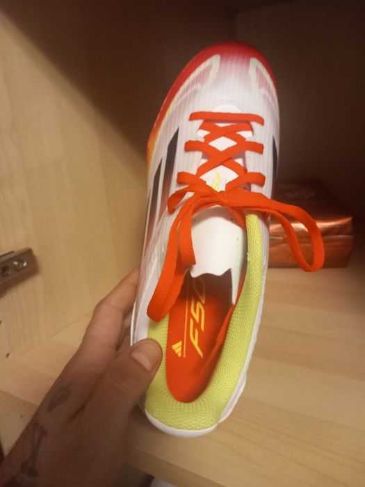 Ghete adidas f 50 fotbal sintetic