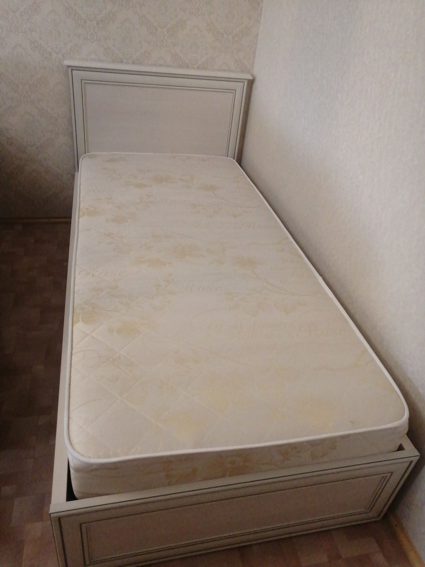 Кровать с матрац, фирма Tifani. Беларусь.