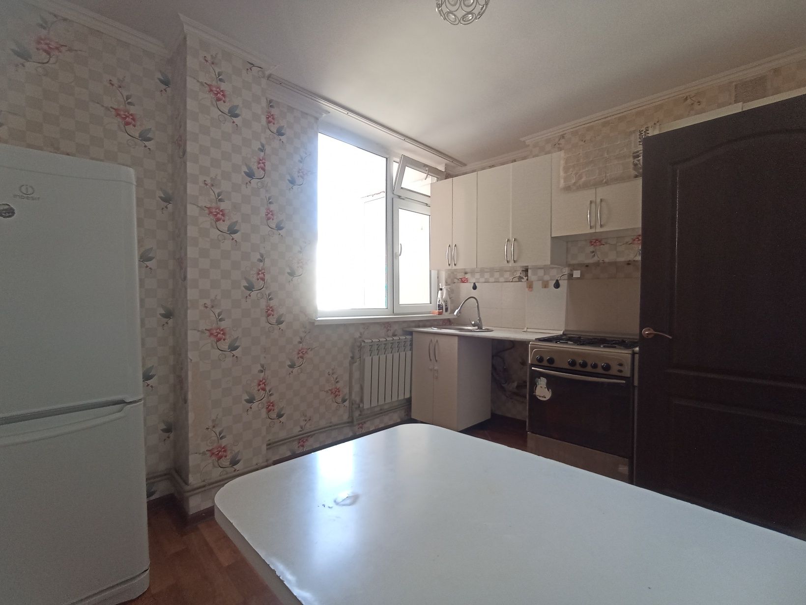 2хкомн кварт, 2 эт, мкр Арай2