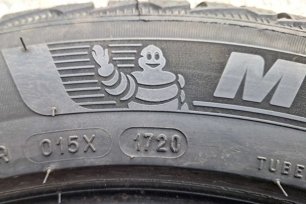 4 бр. зимни гуми MICHELIN Pilot Alpin 5- 225/55/18