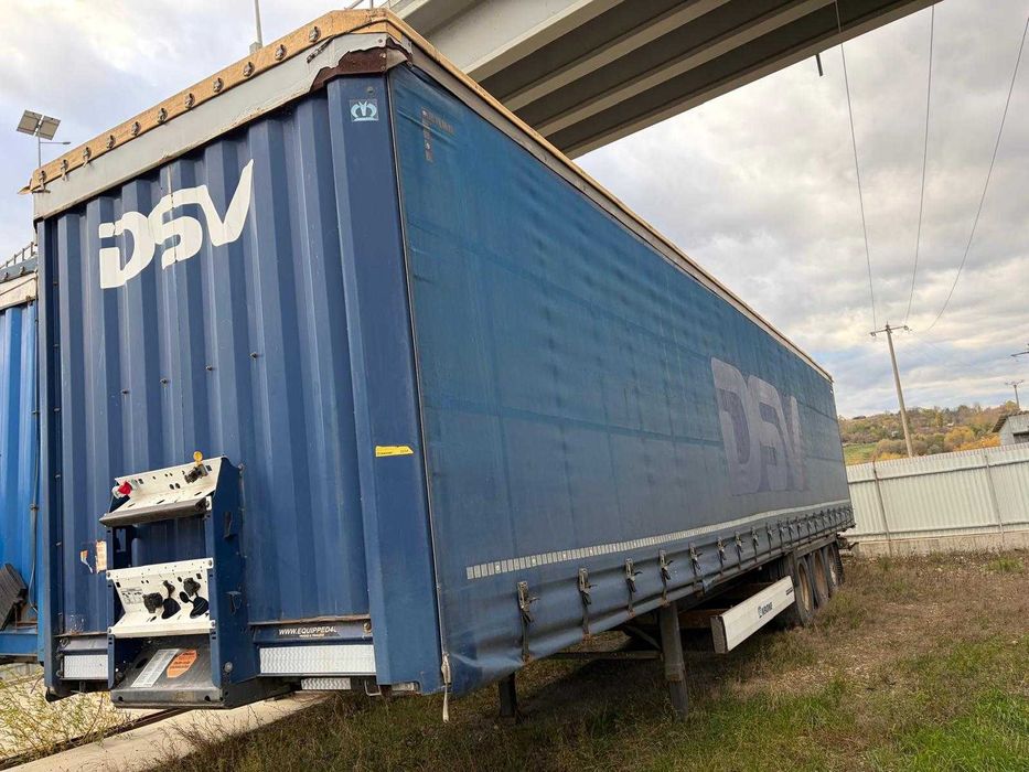 De vânzare semiremorci SCHMITZ/KRONE