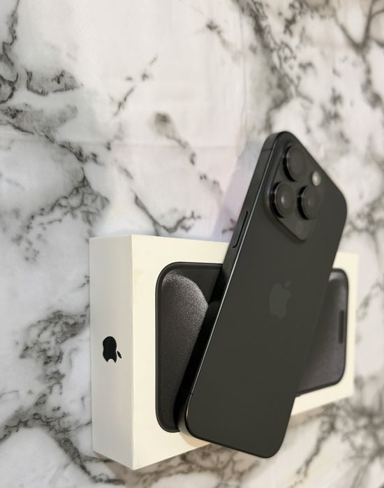 Vand iphone 15 PRO 256GB