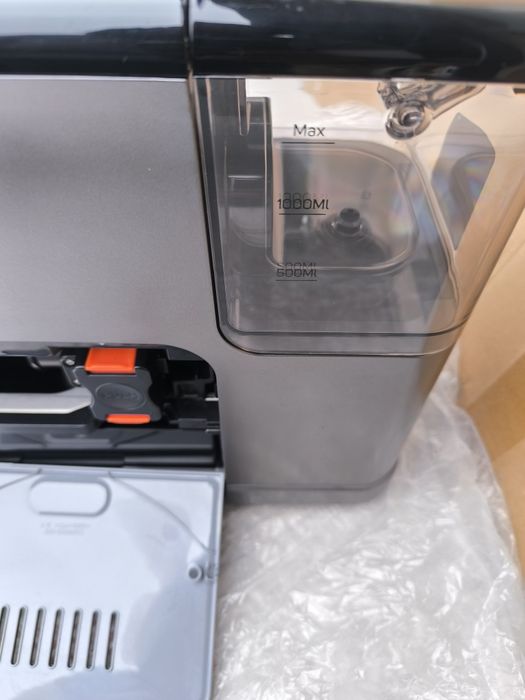 Кафе автомат Taurus Accento Latte 20 бара , сензорен дисплей