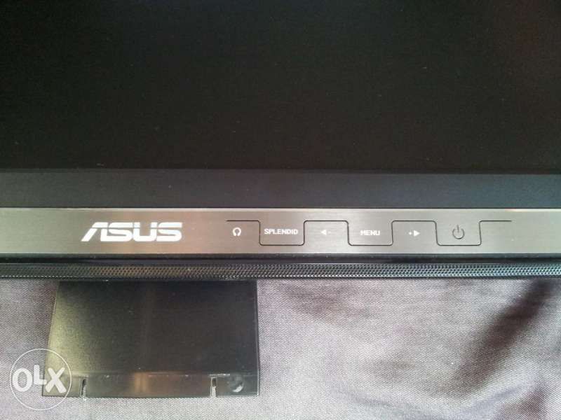 Монитор 2 в 1 LCD монитор Asus 22 инча широкоекранен 2ms с колонки