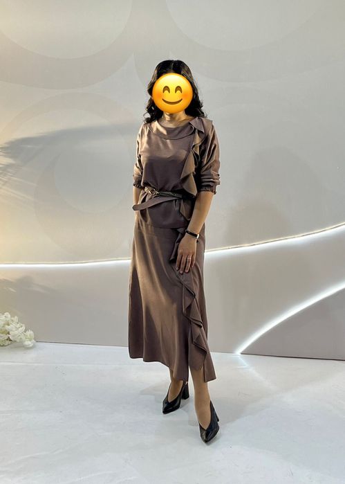 Продаю платье и костюм