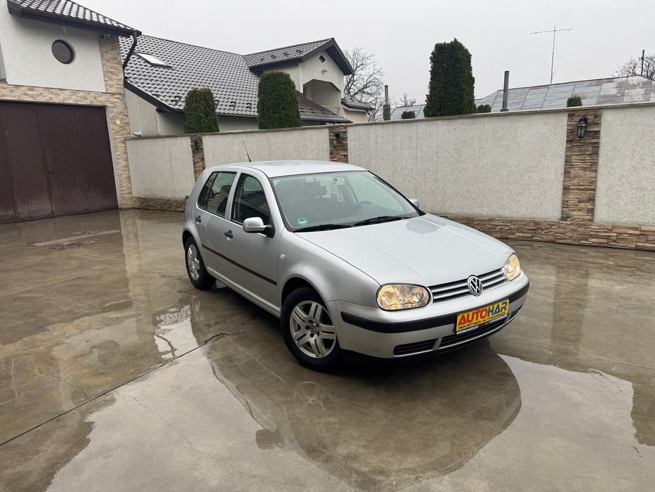 Volkswagen Golf -Recent adus!