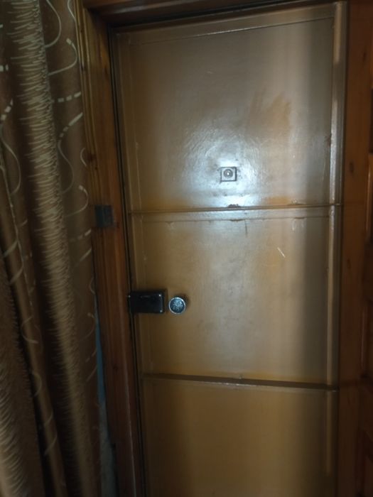 Дверь входная металлическая