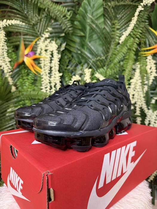 Nike Vapor Max Plus Black