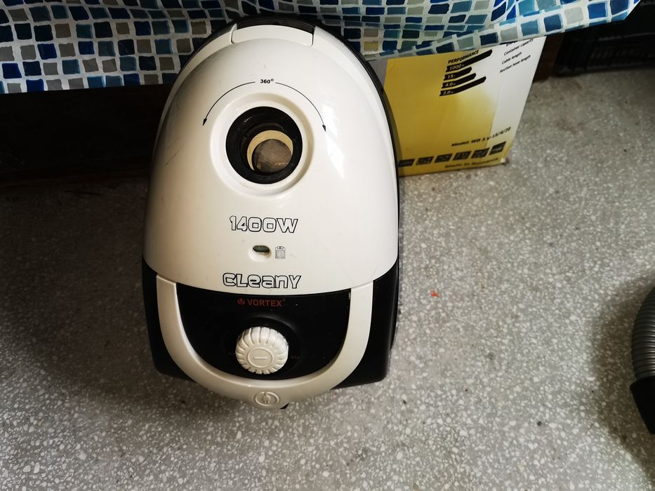 Aspirator cu fir Vortex