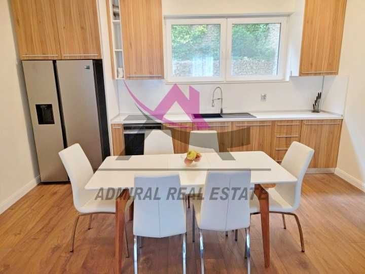 Чудесен Имот! Тристаен+ Паркомясто- Аспарухово