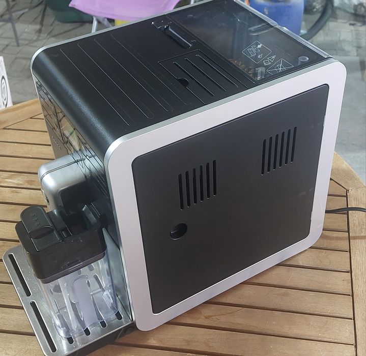 Saeco Moltio с каничка за мляко