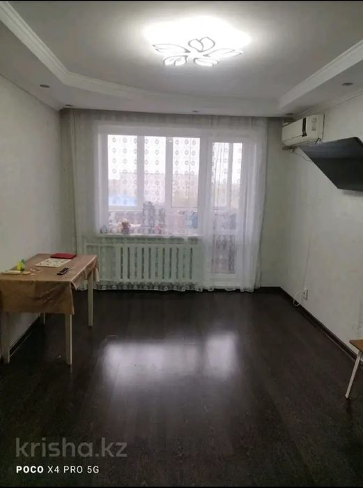 Сдам 2 комнатную квартиру район сити молла.
