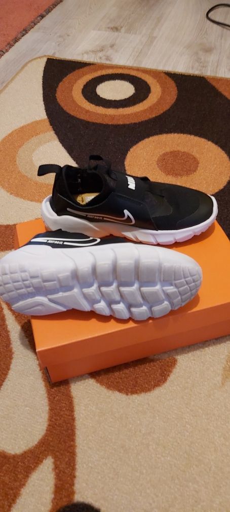 Оригинални марaтонки Nike 31