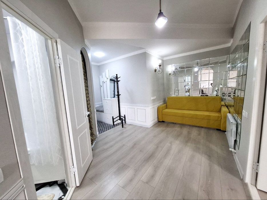 Кадышева,Евро,1в2,45м2,всё остаётся