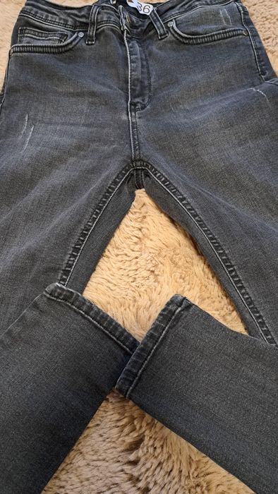 Blugi Karol marimea 36