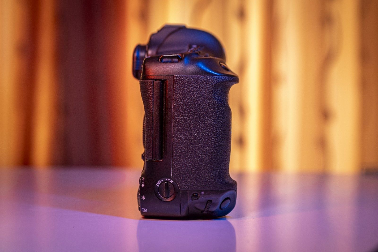 Canon 1DX професионален фотоапарат