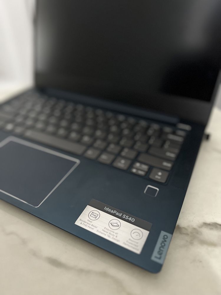 Laptop ultraportabil Lenovo Ideapad S540 i5