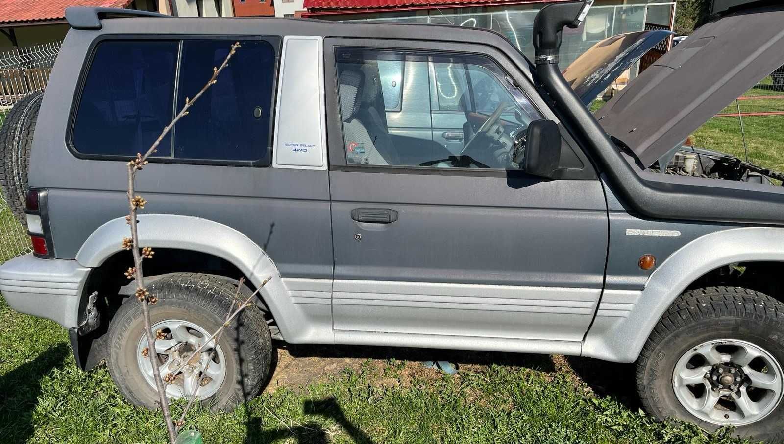 Mitsubishi Pajero 2.5 MK2