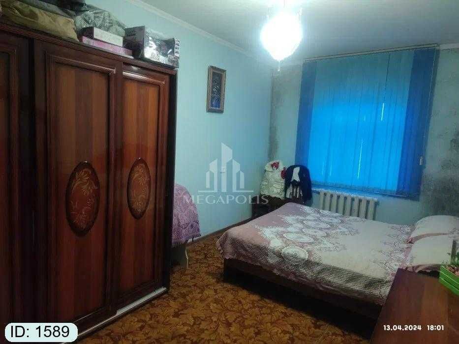5 mikr jomiy tarafda 4 xona kvartira sotiladi 120 oyga beriladi №1589
