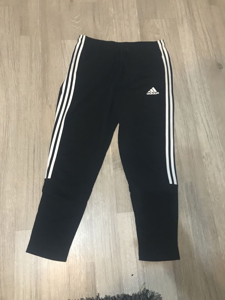 Pantaloni trening Adidas mărimea L