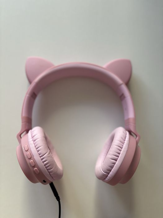 Căști bluetooth wireless, cu urechi, culoare roz, cu leduri colorate