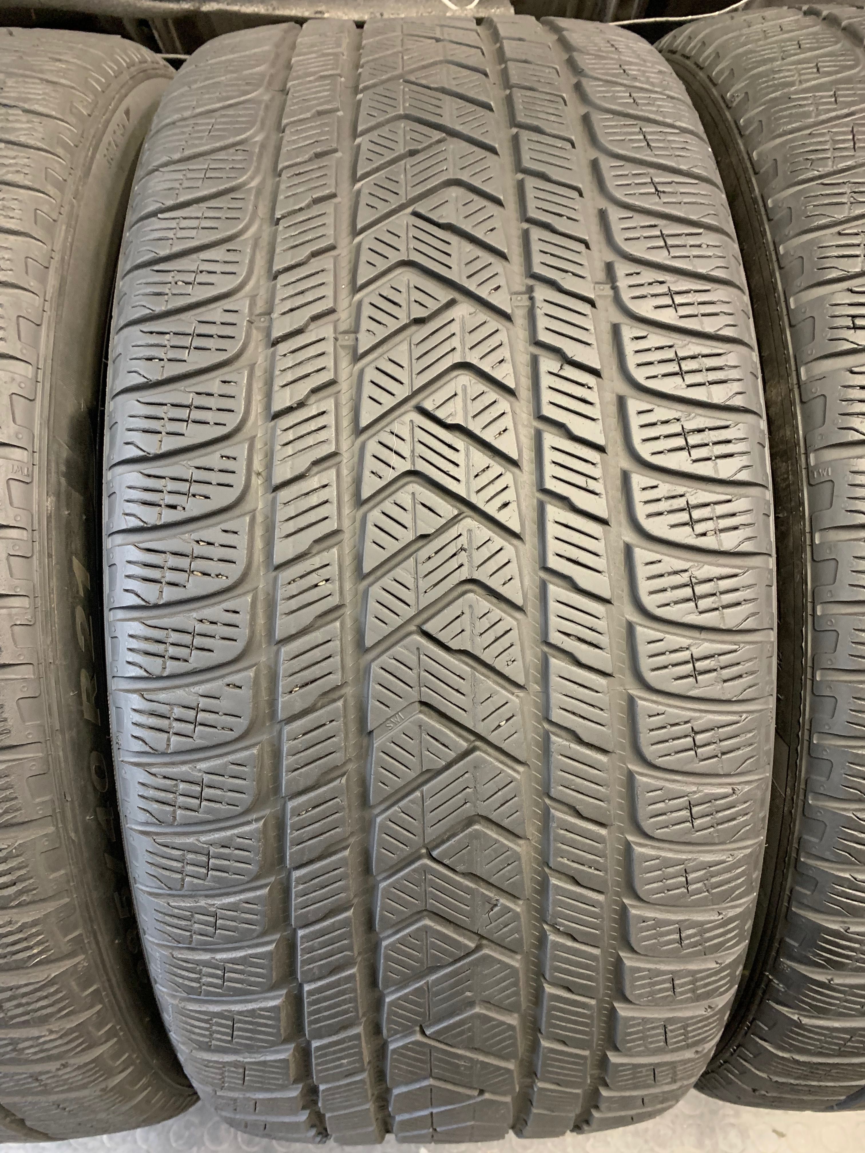 285 40 21, Зимни гуми, Pirelli ScorpionWinter, 4 броя