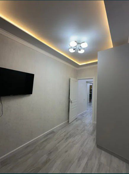 Квартира на Ц2-Алайский 3/5/9 общ пл 72м Евро с обстановкой