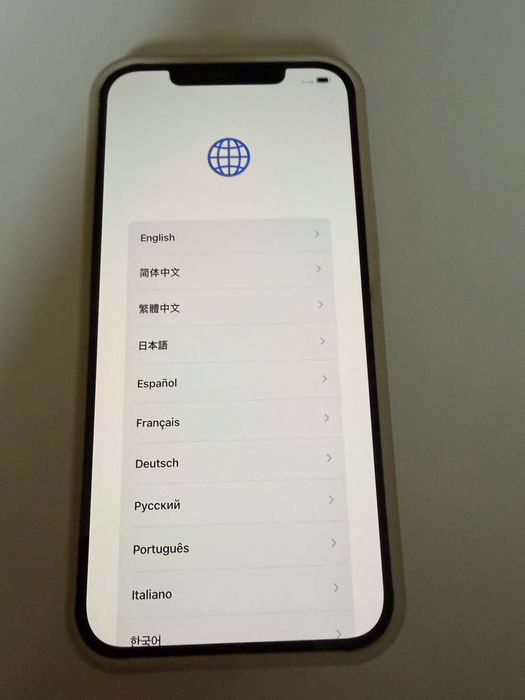 iPhone 12 Pro Max 256GB Silver – foarte îngrijit, display nou,