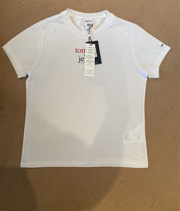 Оригинална Tommy Hilfiger тениска, размер XL