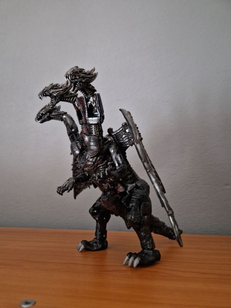 Figurina Transformers The Last Knight Dragonstorm