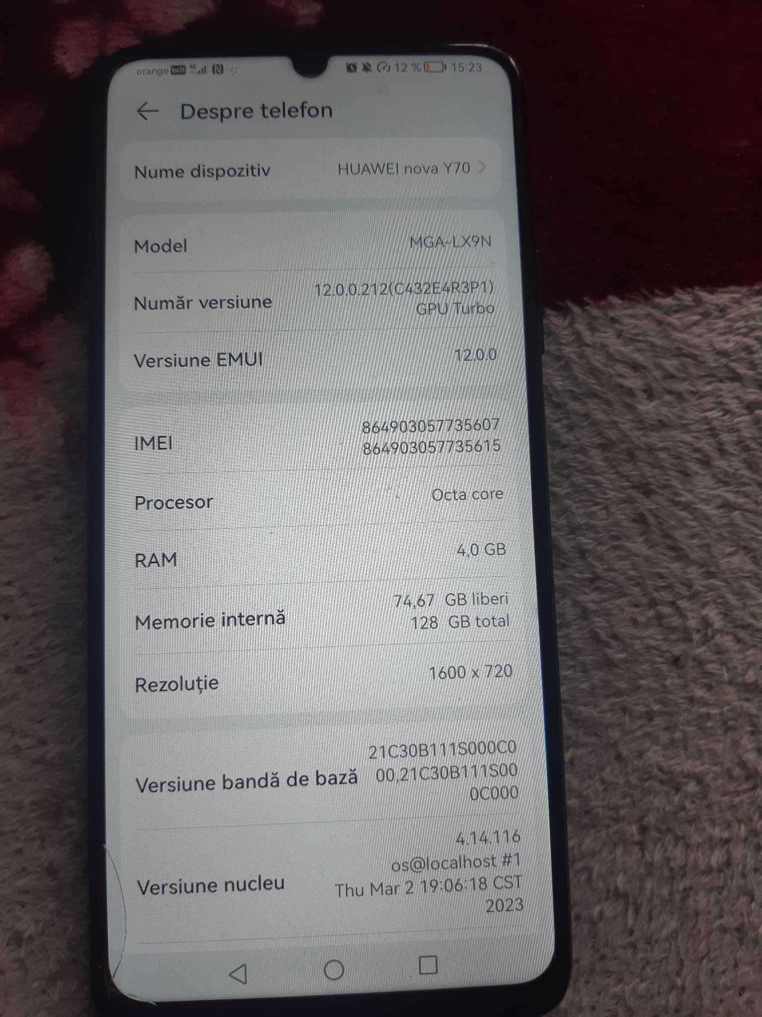 Vând HUAWEI nova Y70 la  150 de lei