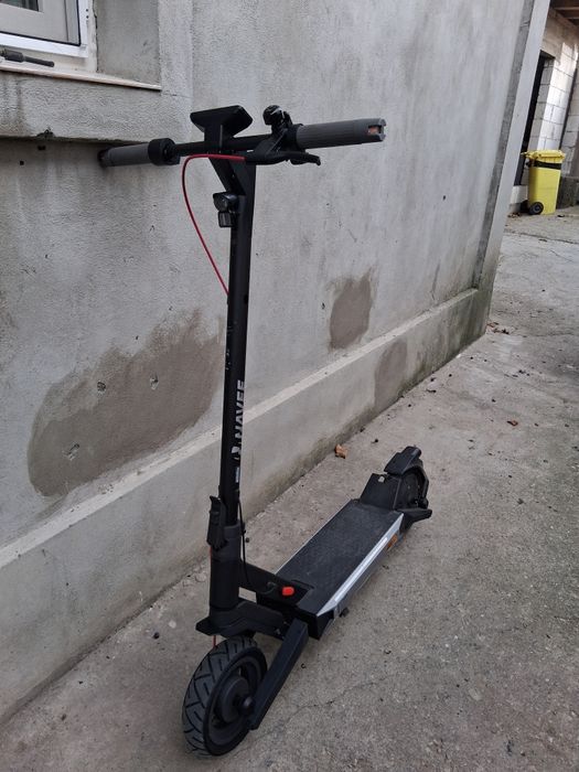 Vând trorineta navee s40