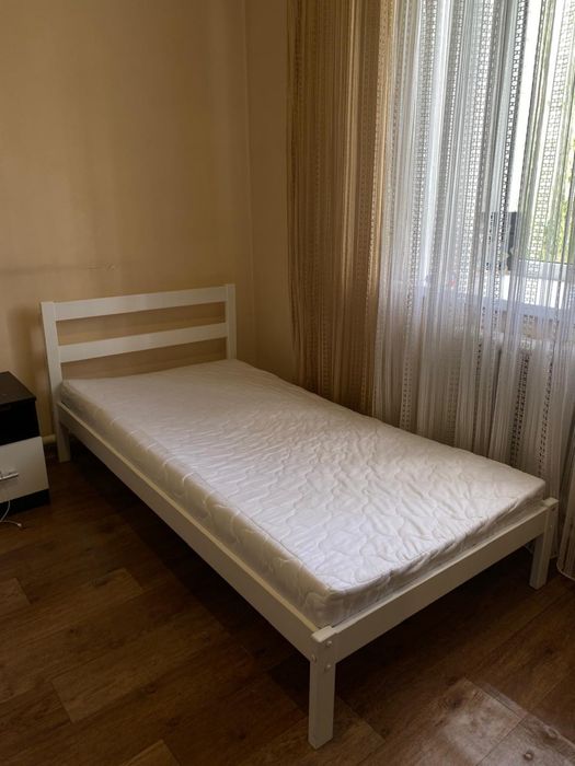 Продам две кровати в отл. состоянии